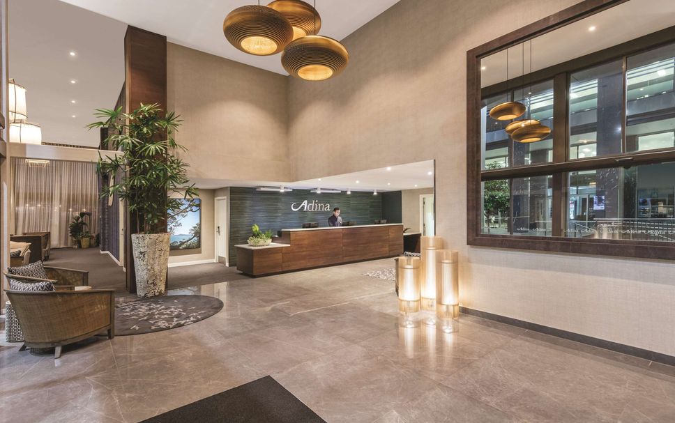 프론트 데스크 사진