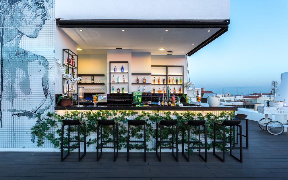 바 사진