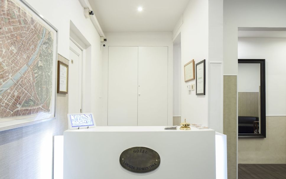 프론트 데스크 사진