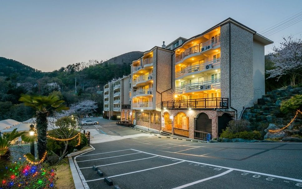 건물 사진