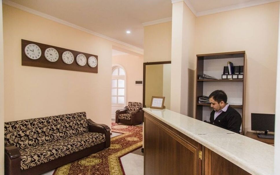 프론트 데스크 사진