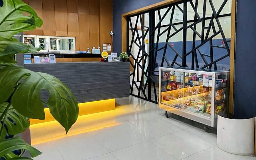 프론트 데스크 사진