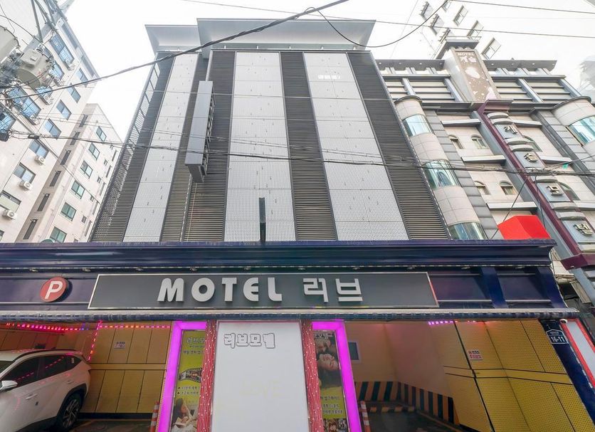 건물 사진