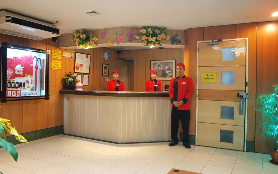 프론트 데스크 사진