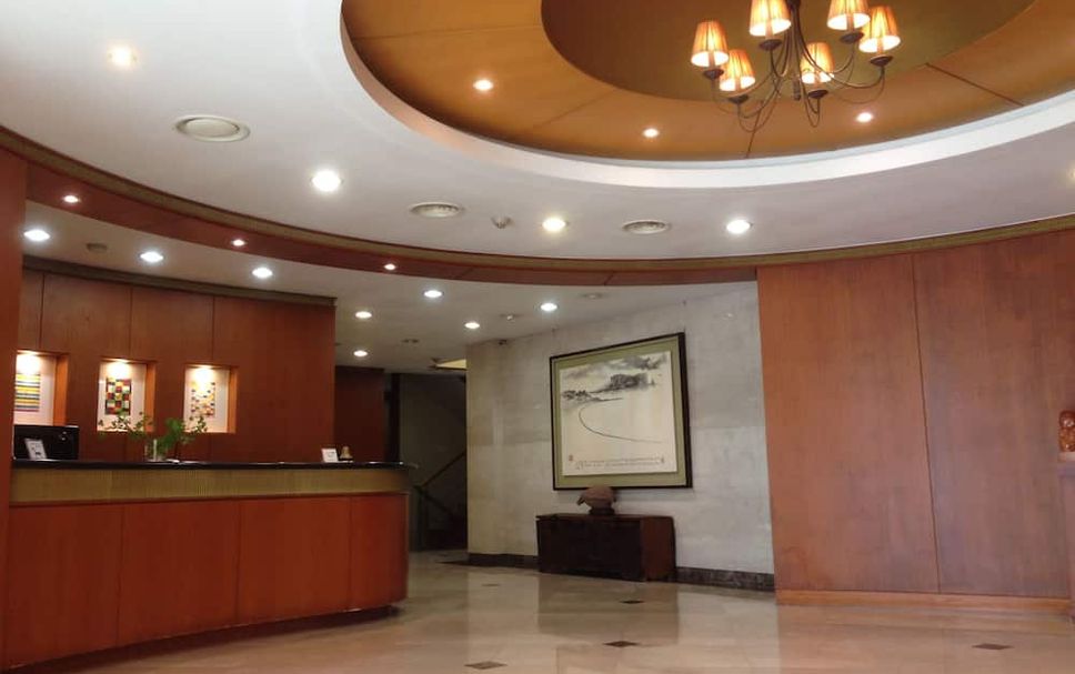 프론트 데스크 사진