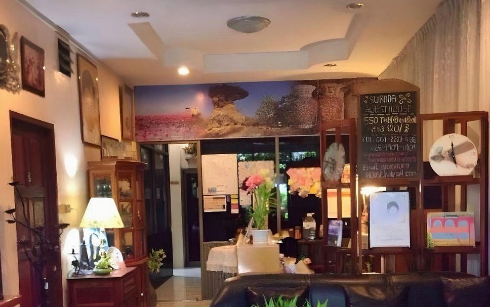 로비 사진