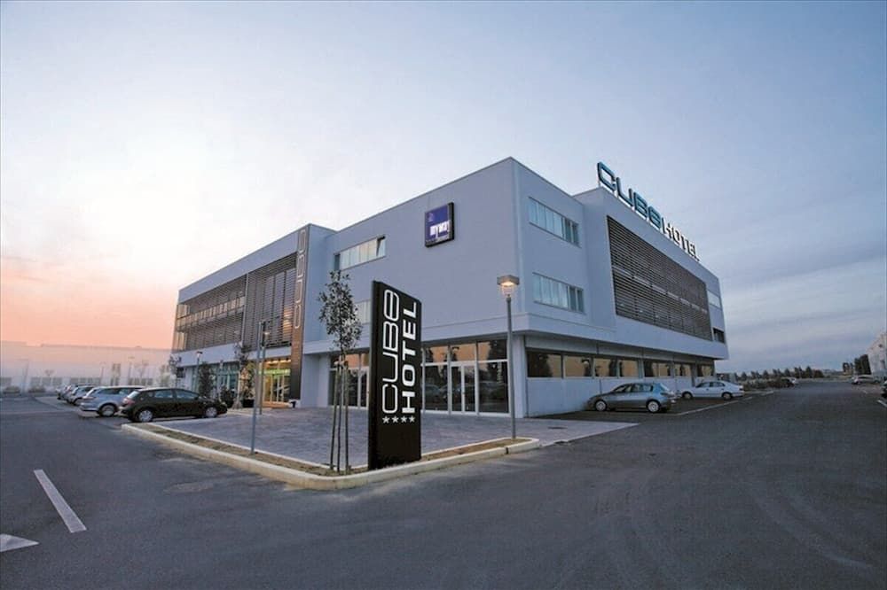 건물 사진