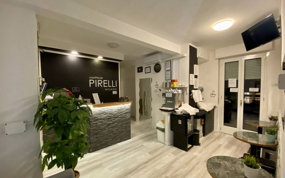 프론트 데스크 사진