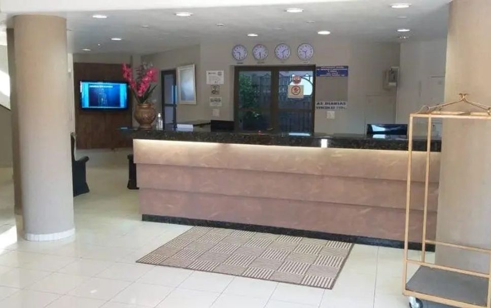 프론트 데스크 사진