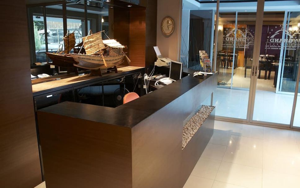 프론트 데스크 사진