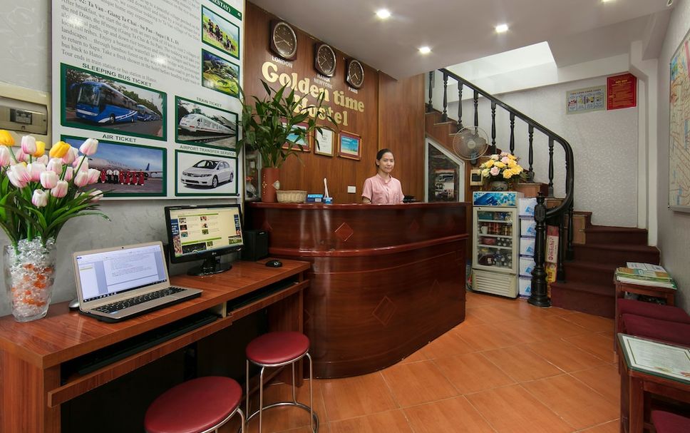 프론트 데스크 사진