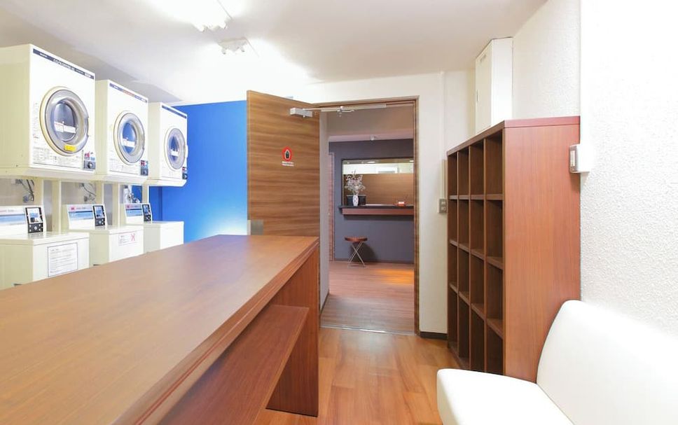 프론트 데스크 사진