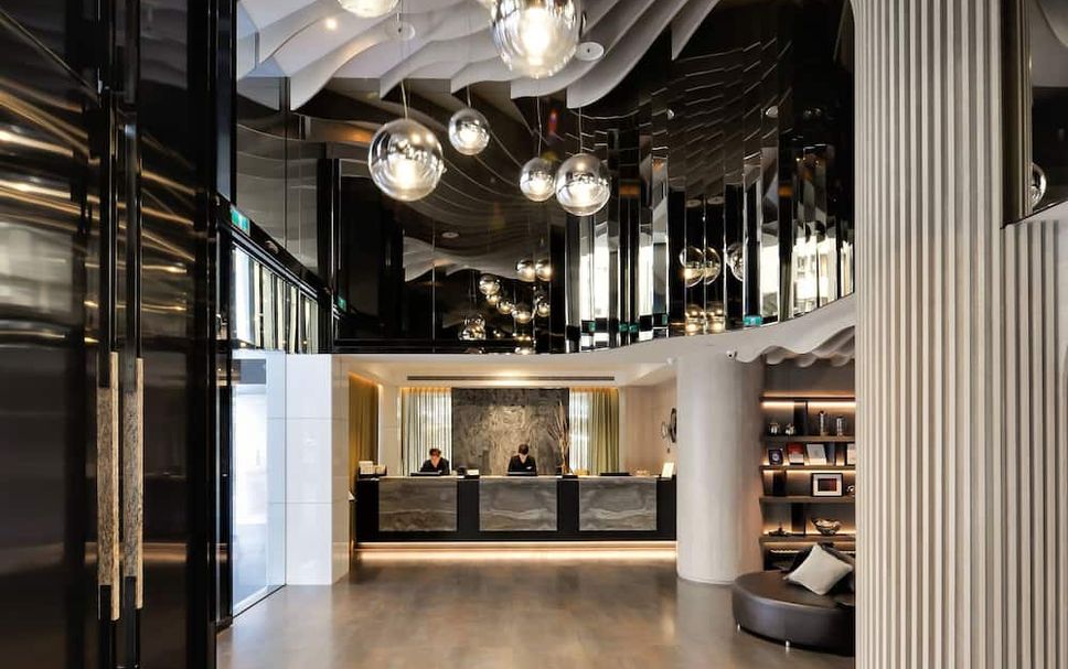 프론트 데스크 사진