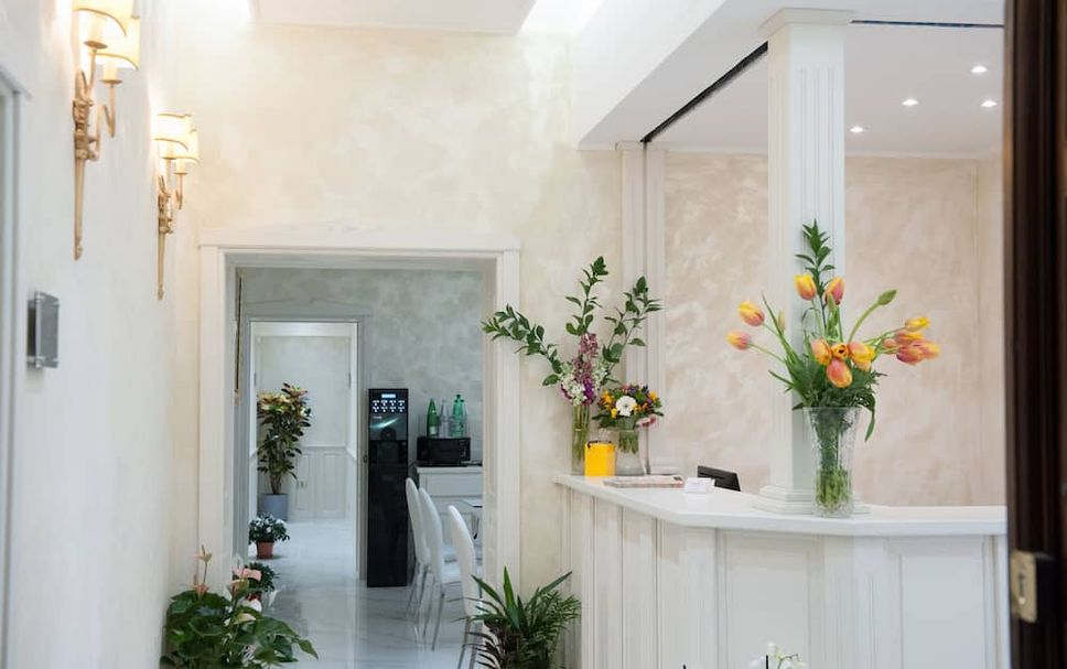 프론트 데스크 사진