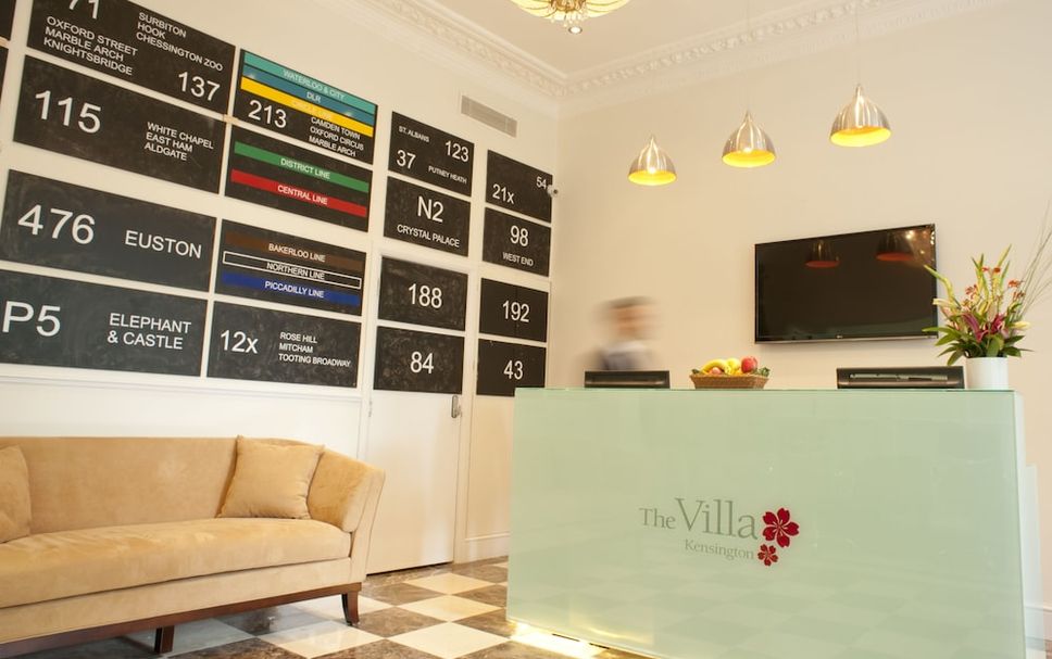 프론트 데스크 사진