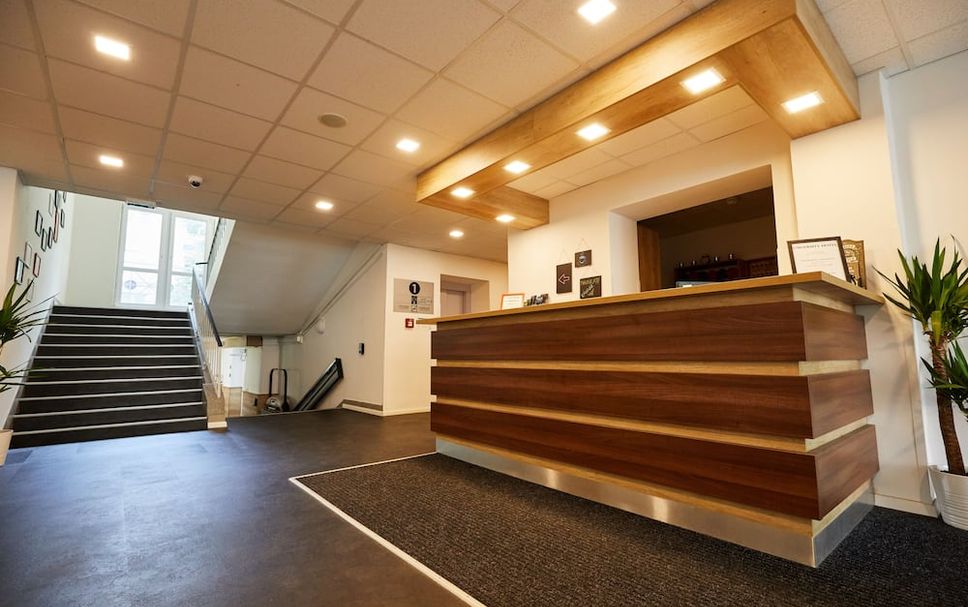 프론트 데스크 사진