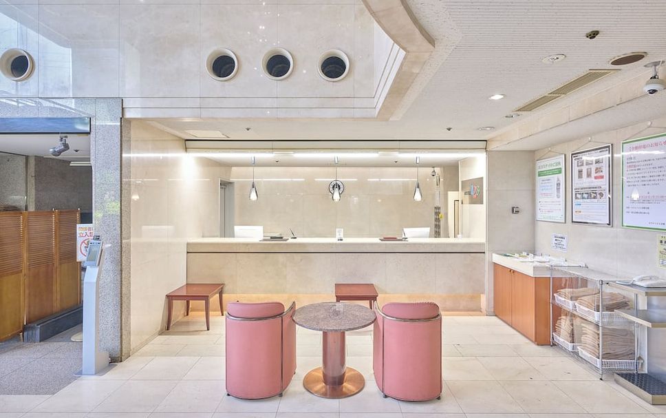 프론트 데스크 사진