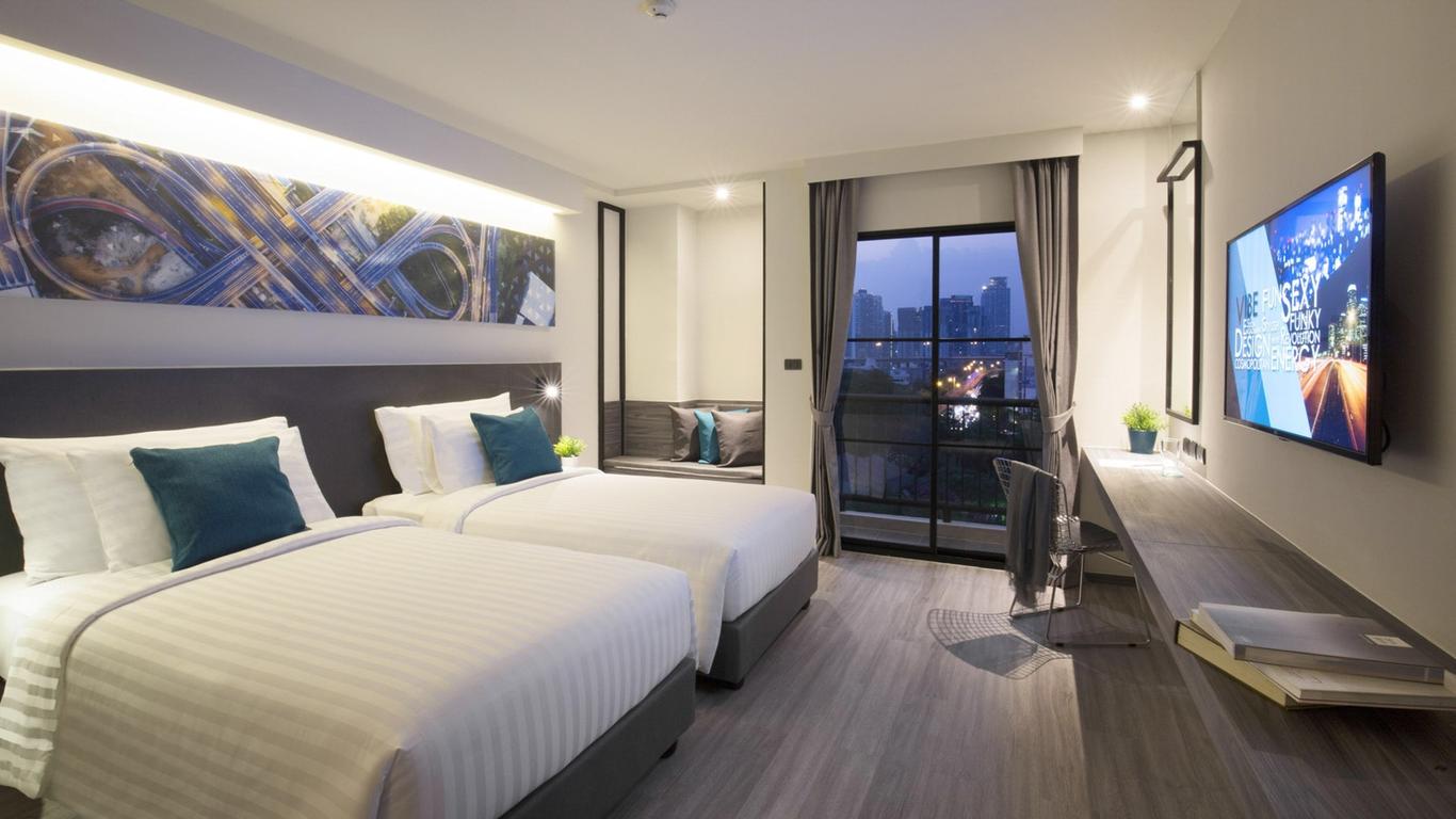 X2 바이브 방콕 수쿰윗 호텔
