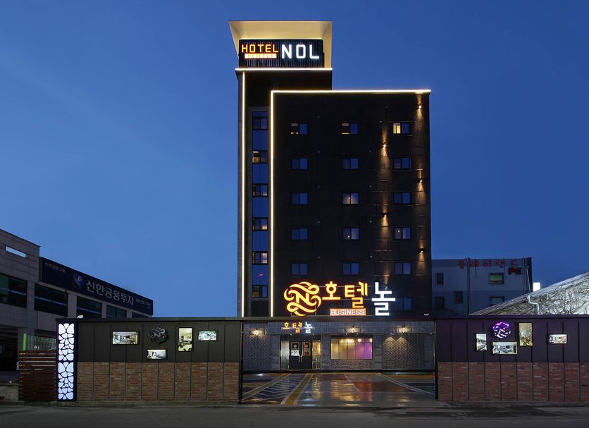 건물 사진
