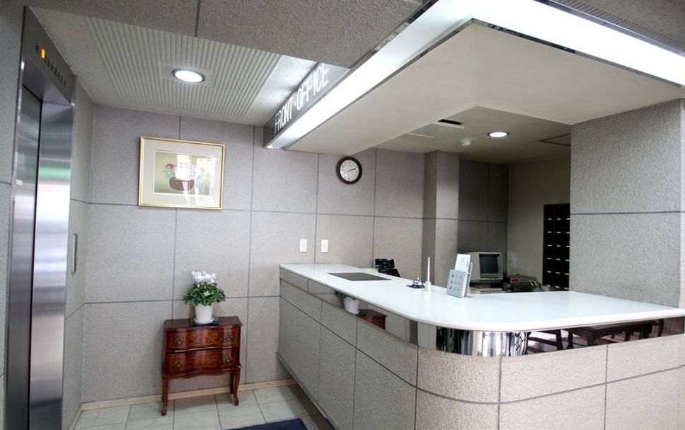 프론트 데스크 사진